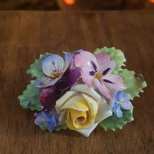VTG porcelain china flower brooch